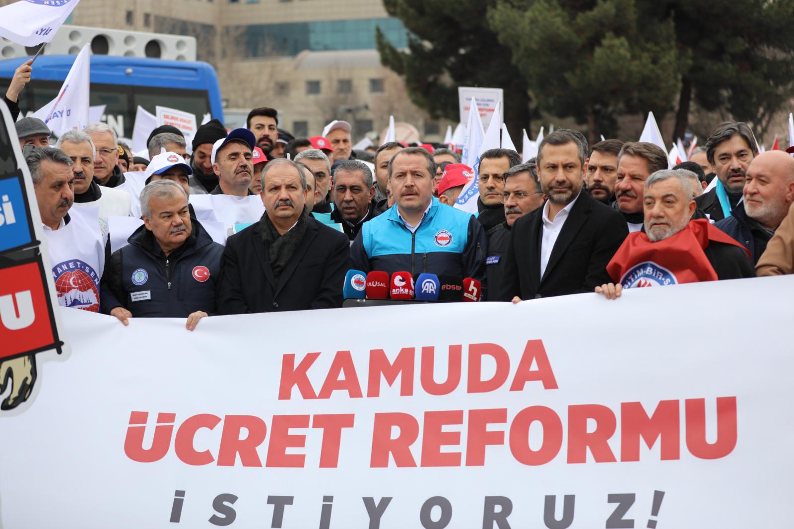 "Talebimiz Net: &Uuml;crette Denge, Gelirde Adalet ve Kamuda Huzur"