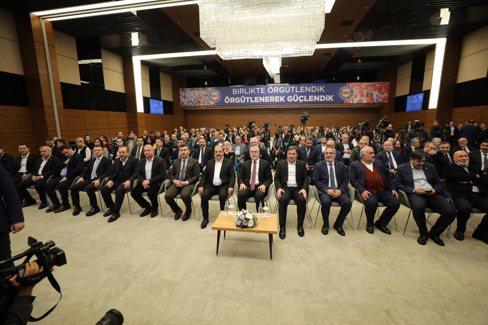 Kamu Personel Sistemi Memur-Sen’de Tartışıldı