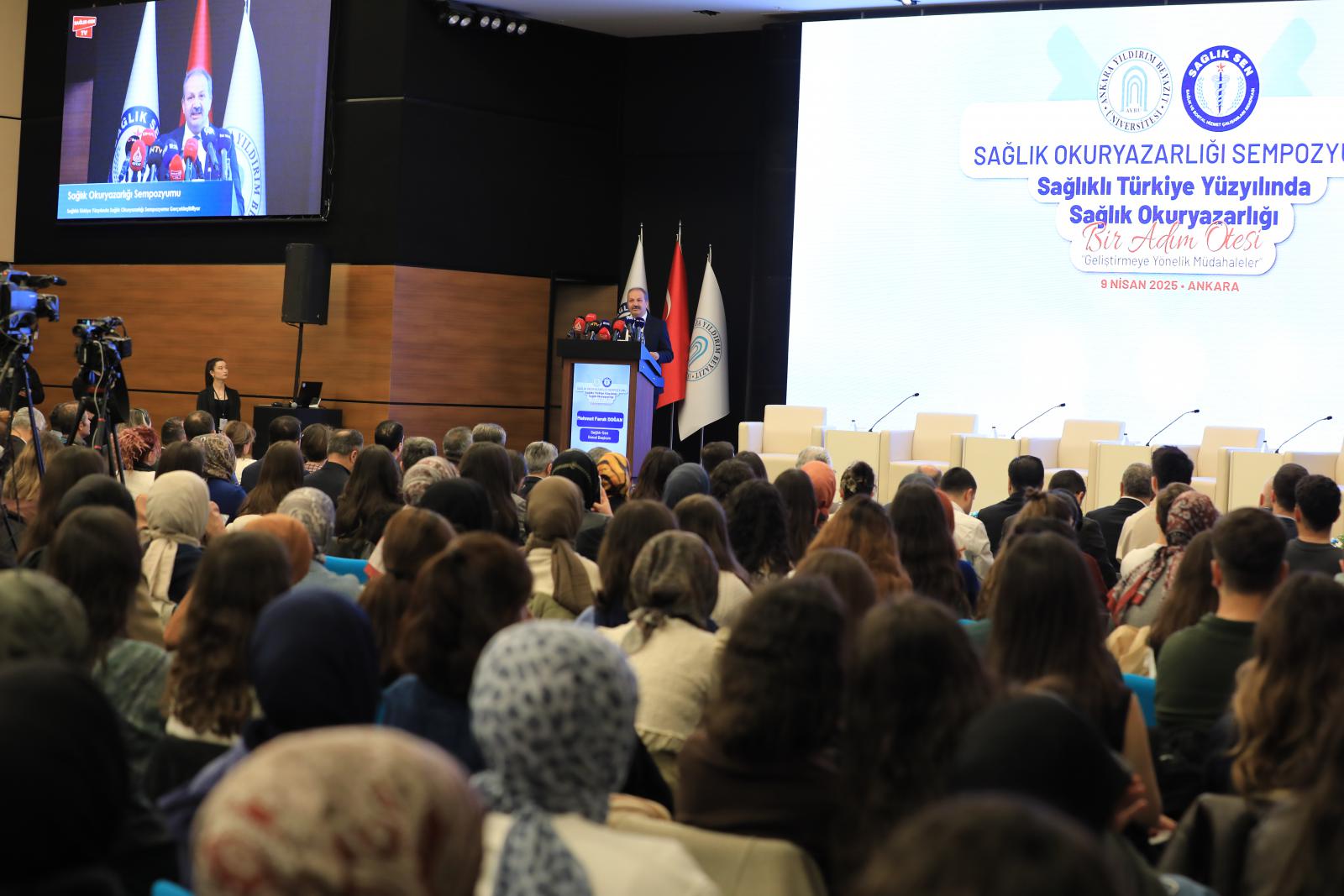 Sağlıklı Türkiye Yüzyılında Sağlık Okuryazarlığı Sempozyumu Düzenlendi
