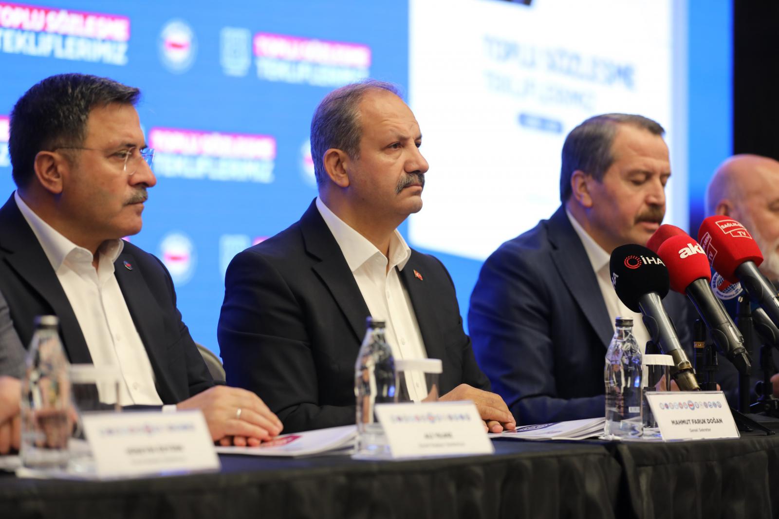 Memur-Sen 8. Dönem Toplu Sözleşme Taleplerini Açıkladı