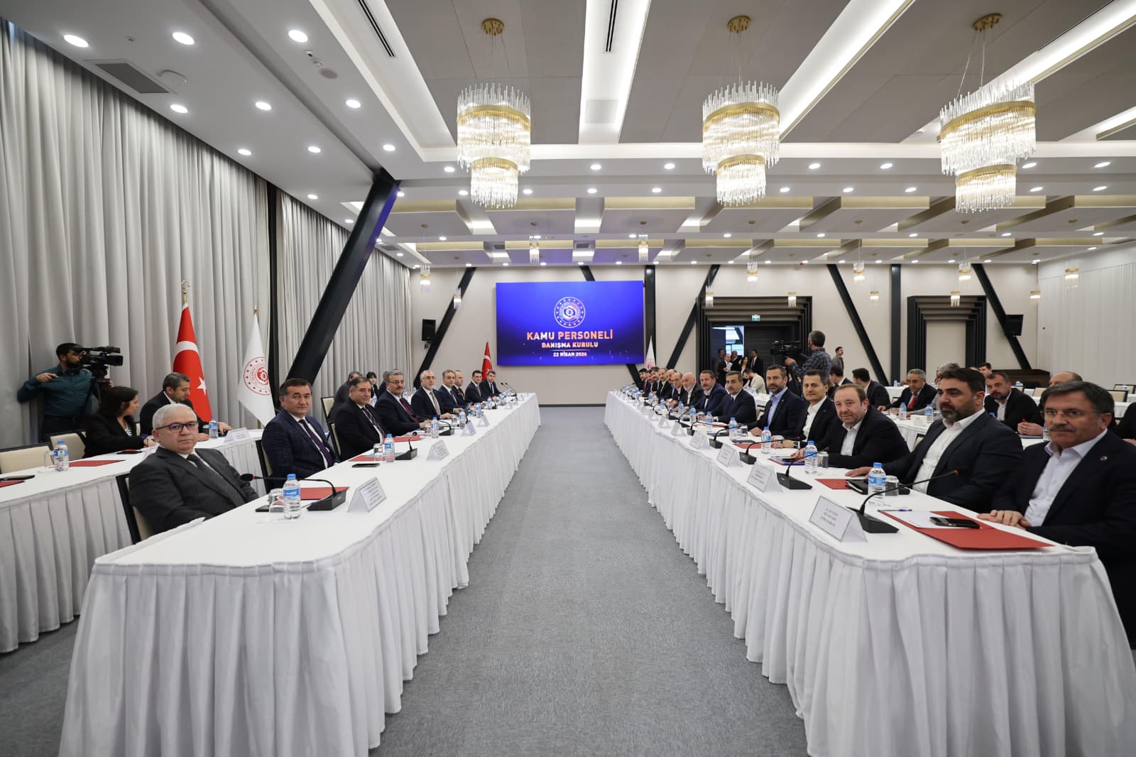KPDK&rsquo;nın G&uuml;ndemi 4688 Sayılı Kanun Oldu