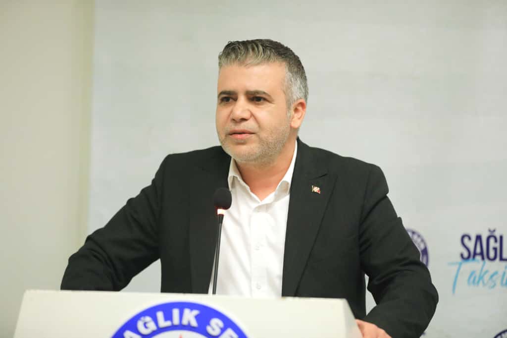 "Acil Serviste, Ortopedi Servisinde Nasıl Bir Mücadele Verildiğini Çok İyi Biliyorum"