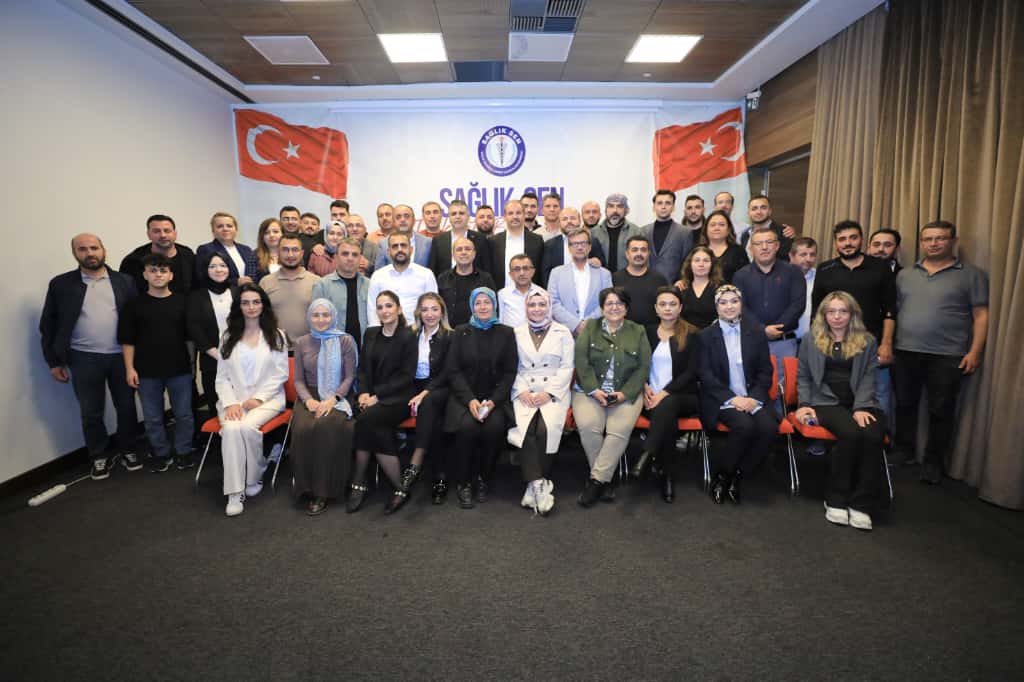 "Acil Serviste, Ortopedi Servisinde Nasıl Bir Mücadele Verildiğini Çok İyi Biliyorum"