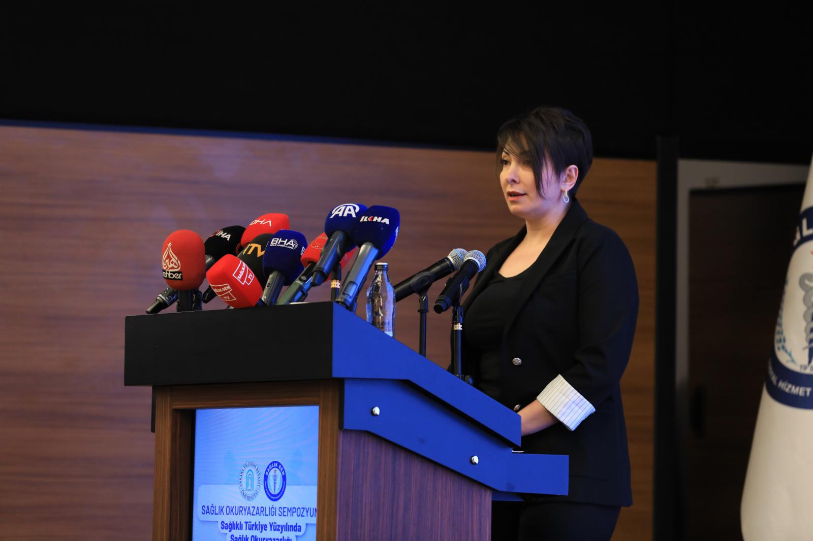 Sağlıklı Türkiye Yüzyılında Sağlık Okuryazarlığı Sempozyumu Düzenlendi