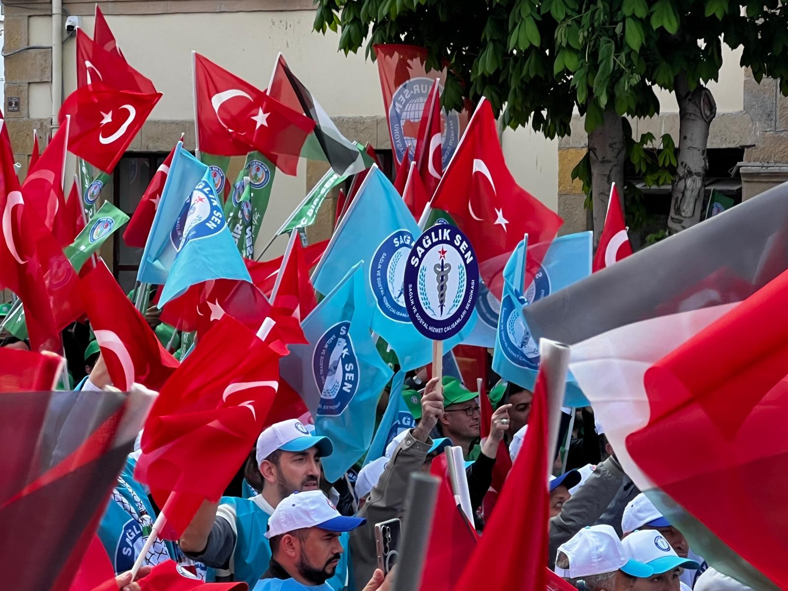 Sağlık-Sen Teşkilatı 1 Mayıs&rsquo;ta Tek Y&uuml;rek Oldu