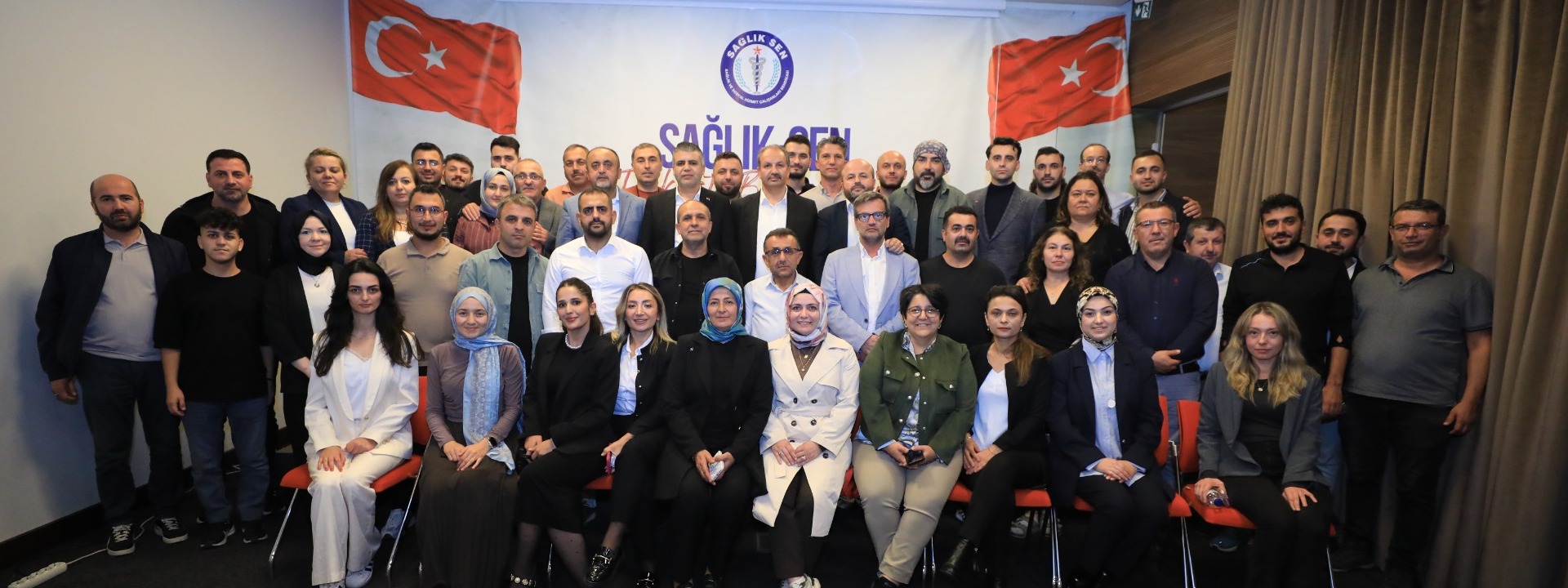 "Acil Serviste, Ortopedi Servisinde Nasıl Bir Mücadele Verildiğini Çok İyi Biliyorum"